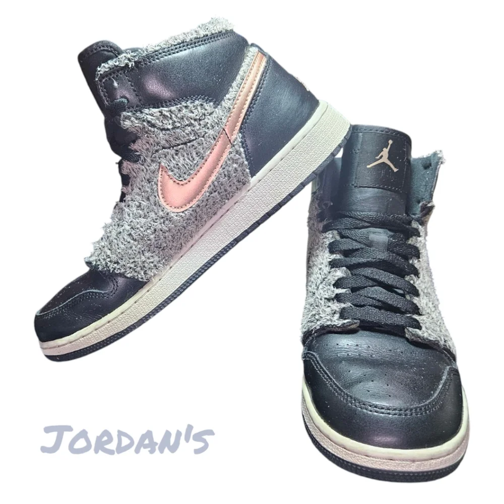 Air Jordan 1 Retro High GS 'Fleece' - Picture 2 of 14